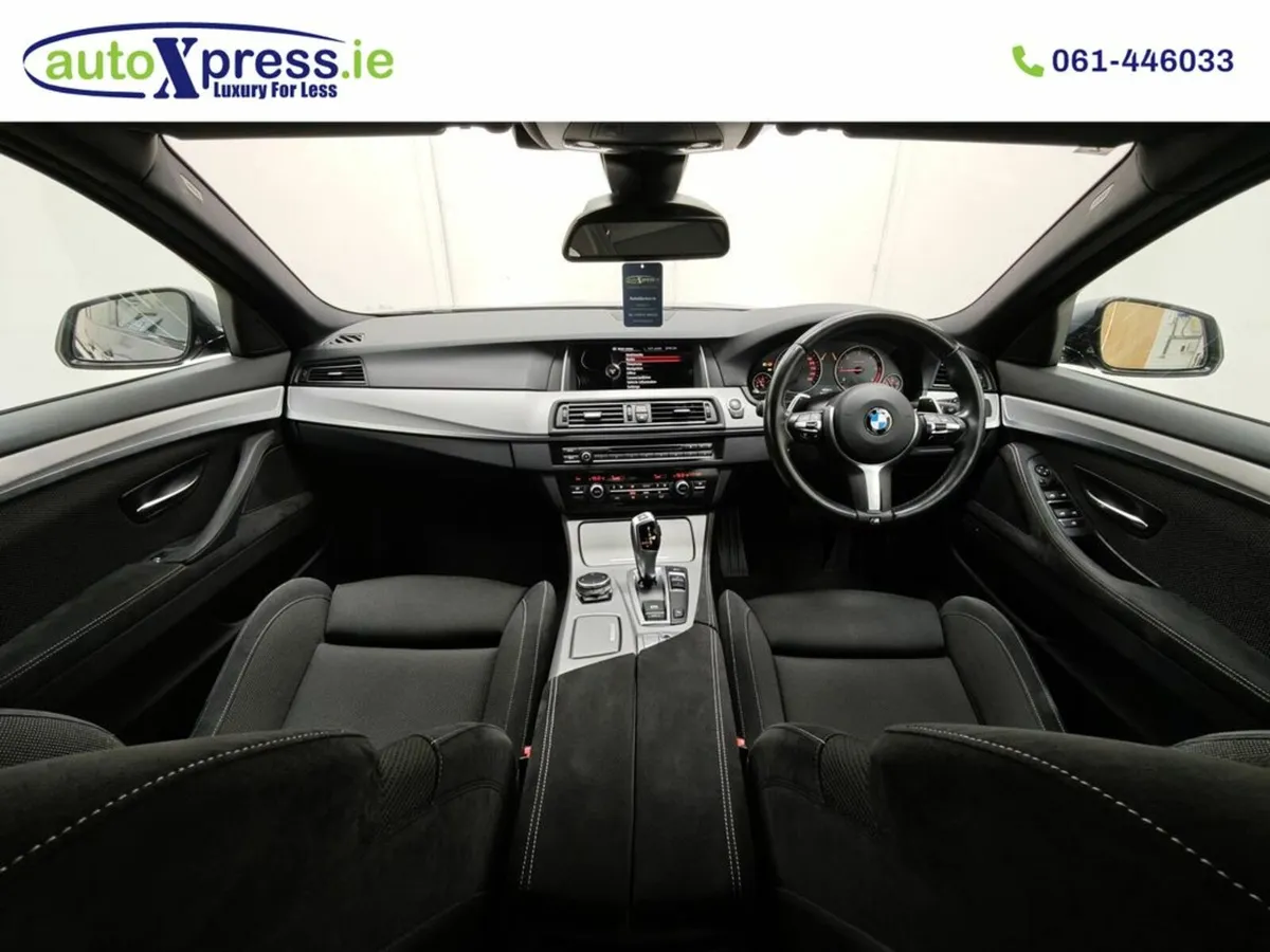 BMW 5-Series 523D M SPORT Automatic, Reversing cam - Image 2