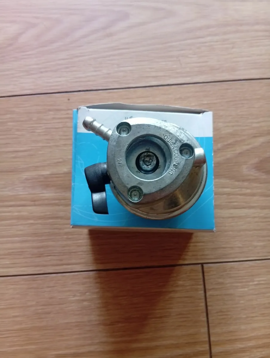 New Gas Propane clip on propane regulator - Image 3