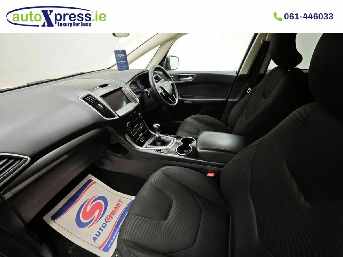 Ford S-Max 2.0 TDCI Zetec 7 Seater - Image 2