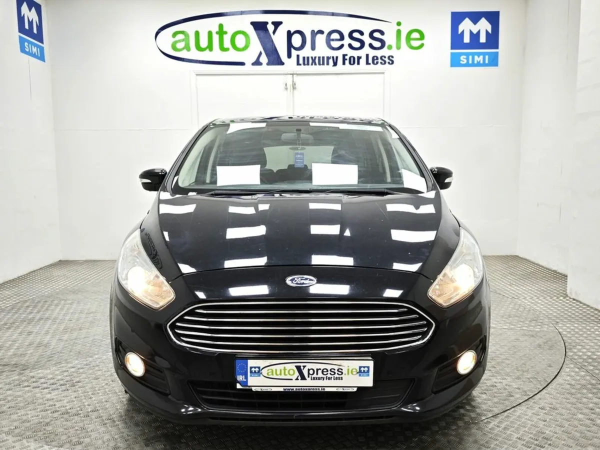 Ford S-Max 2.0 TDCI Zetec 7 Seater - Image 3
