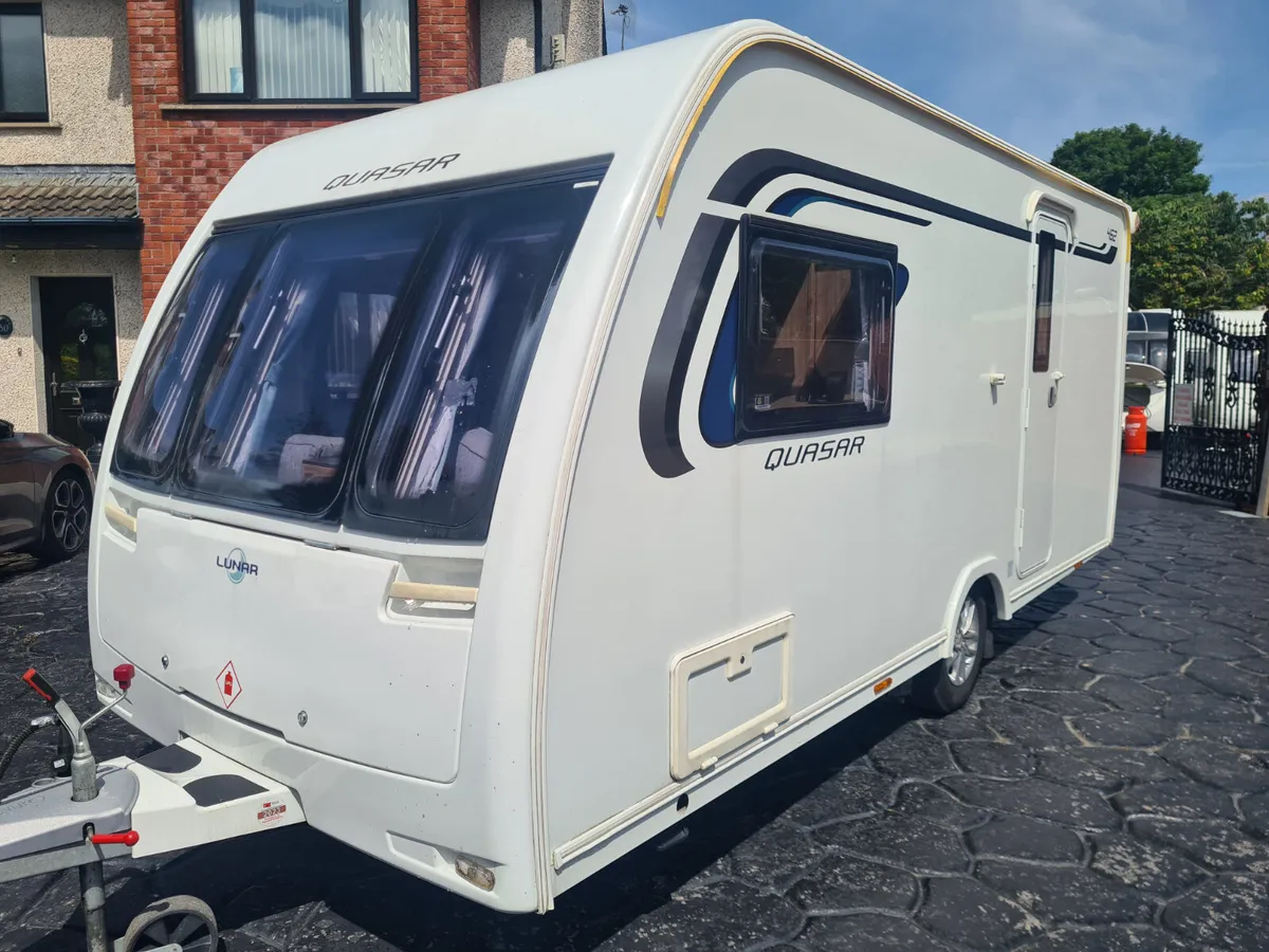 2016  Lunar  Quasar  462    With Motor Movers - Image 1
