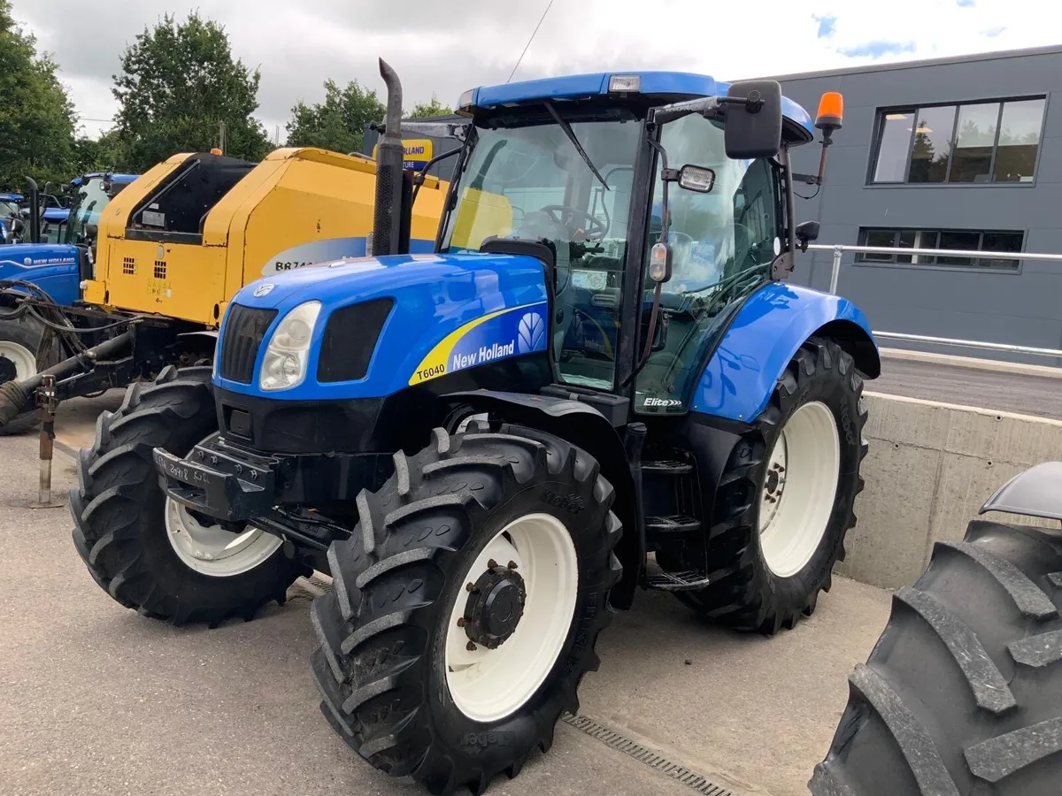 New Holland T6040 - Image 1