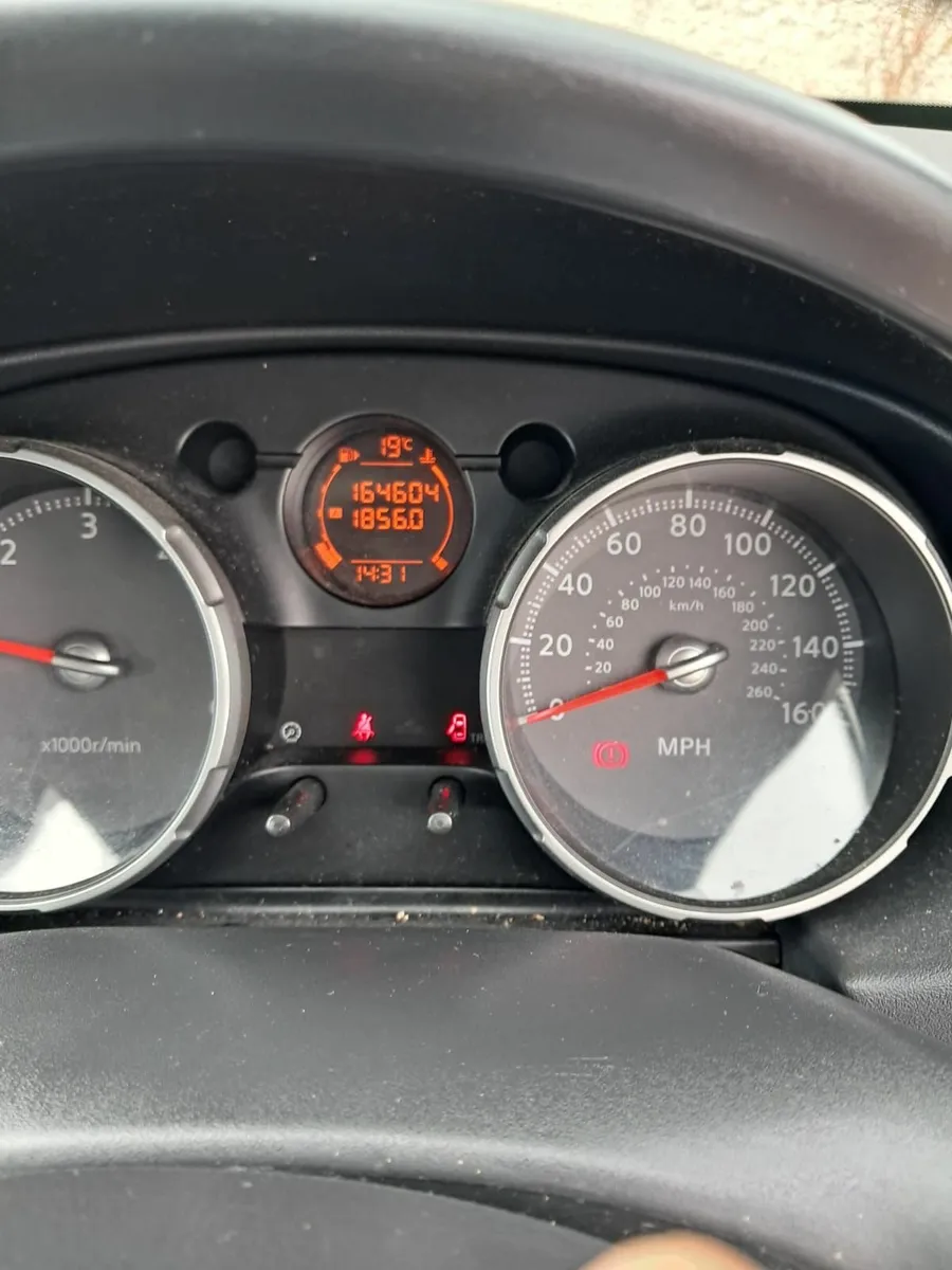 Nissan Qashqai+2 2009 - Image 2