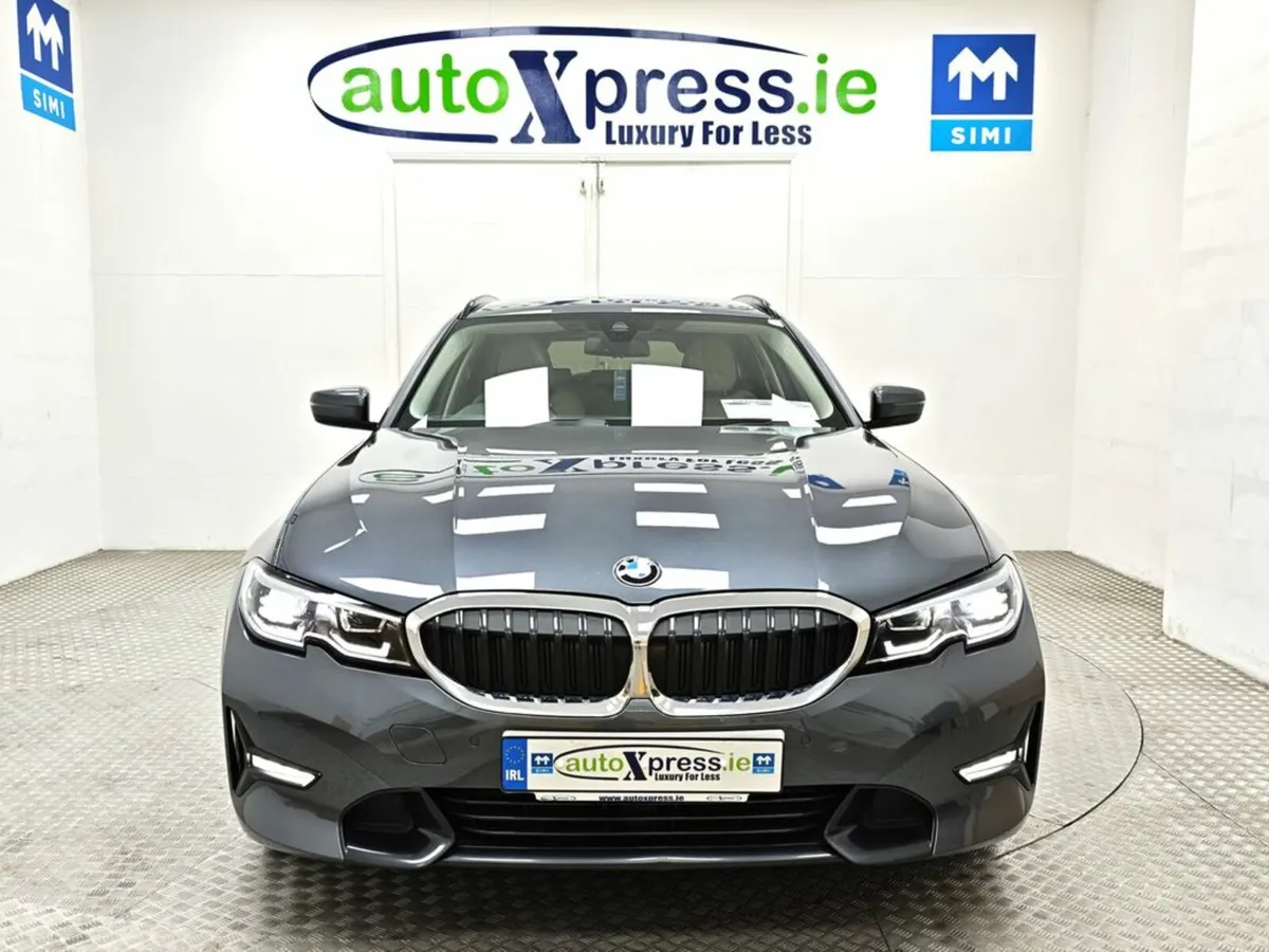 BMW 3-Series 330E 2.0 T SPORT PRO Estate Automatic - Image 4