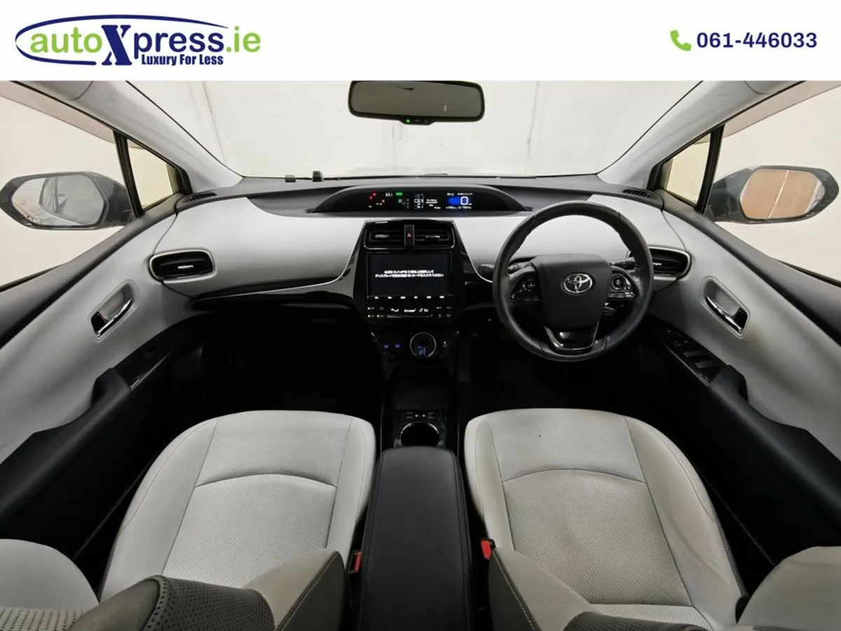 Toyota Prius 1.8 PHV A PREMIUM Automatic, Reversin - Image 2