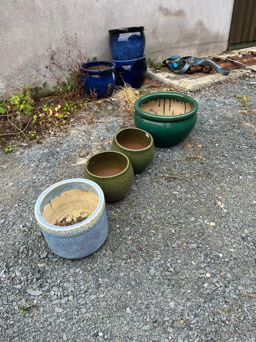 Garden pots - Image 1