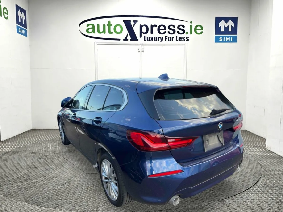 BMW 1-Series 118D PLAY EDITION JOY PLUS Automatic - Image 3