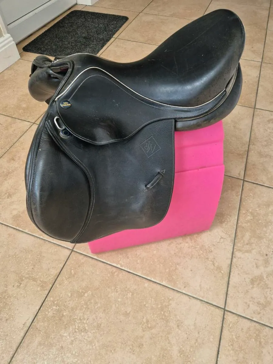 Saddle - Image 1