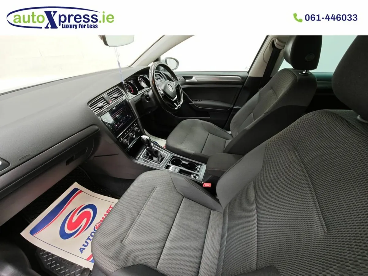 Volkswagen Golf 1.2 TSI Automatic, Reversing camer - Image 4