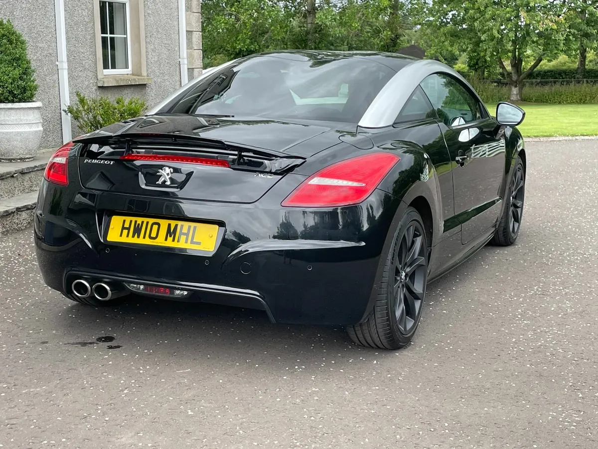 Peugeot RCZ 2010 in beautiful condition - Image 2