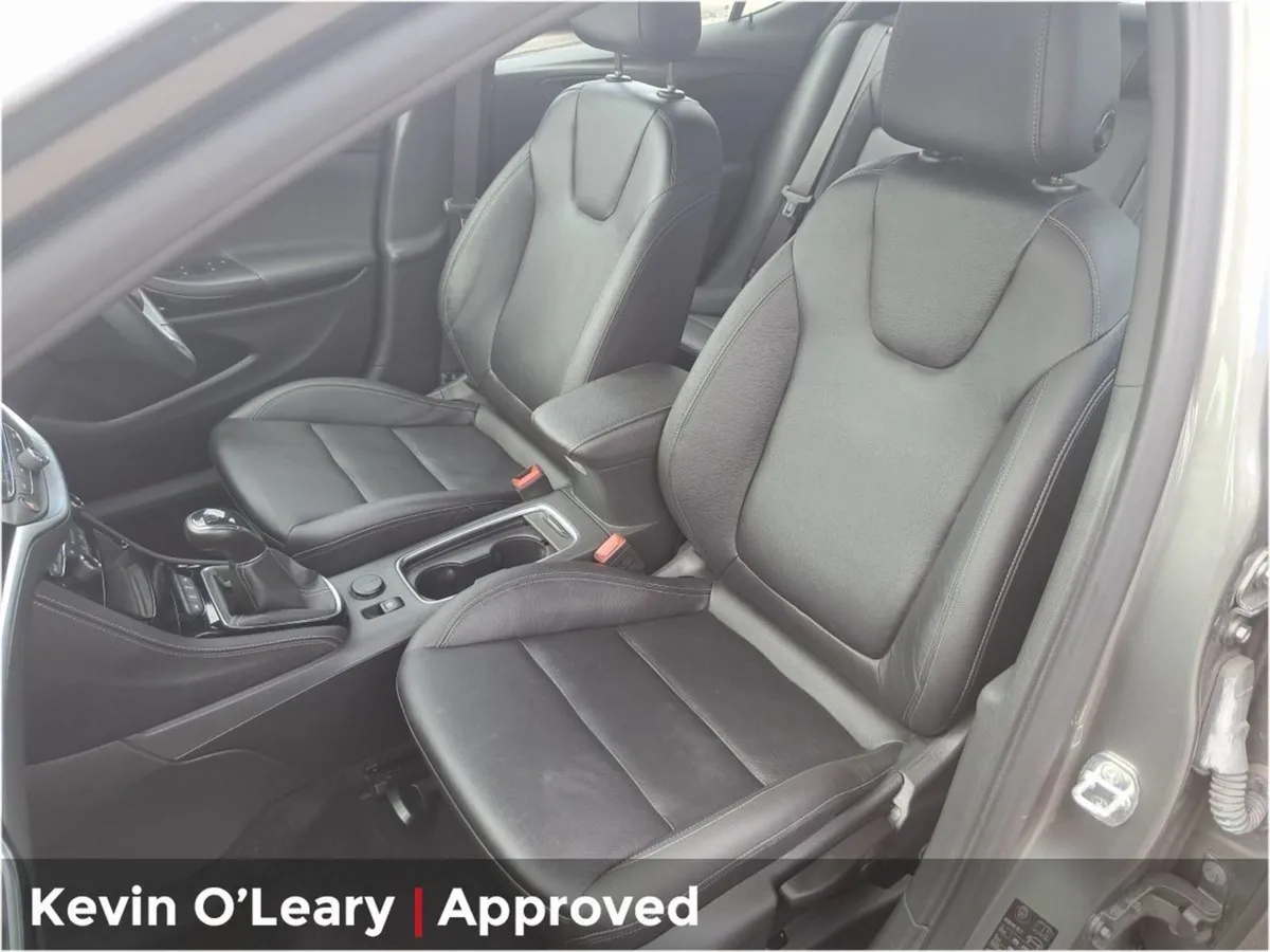 Opel Astra 1.5 TD Elite 5dr. - Image 4