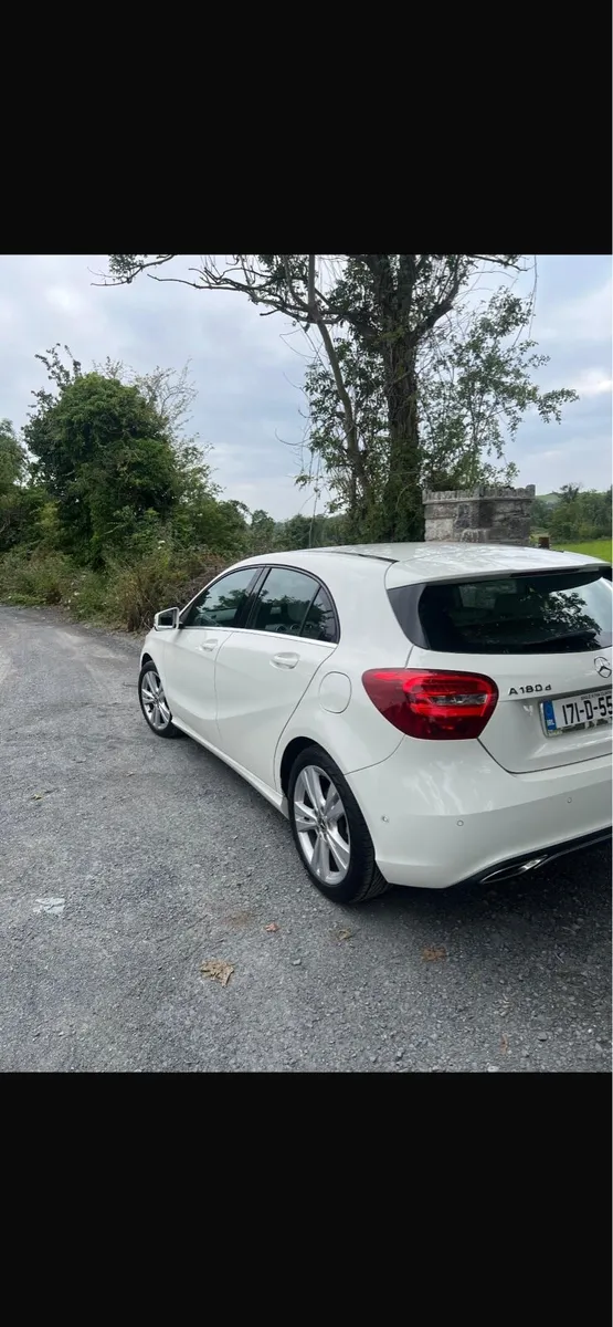 MERCEDES-BENZ A180D 5DR DIESEL AUTO - Image 2