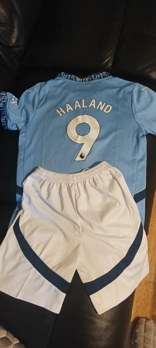 Football Gear Set Manchester City - Image 1