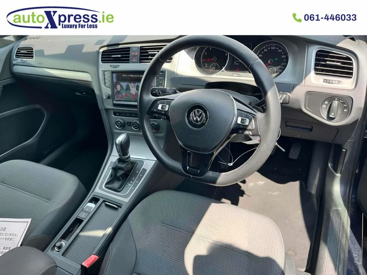 Volkswagen Golf 1.2 TSI Automatic, Reversing camer - Image 2