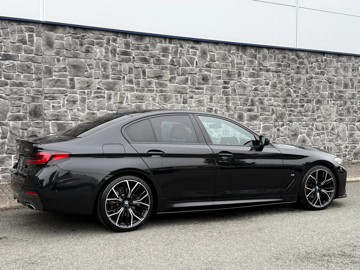 2021 BMW 520D M Sport M Performance LCI Auto G30 - Image 3