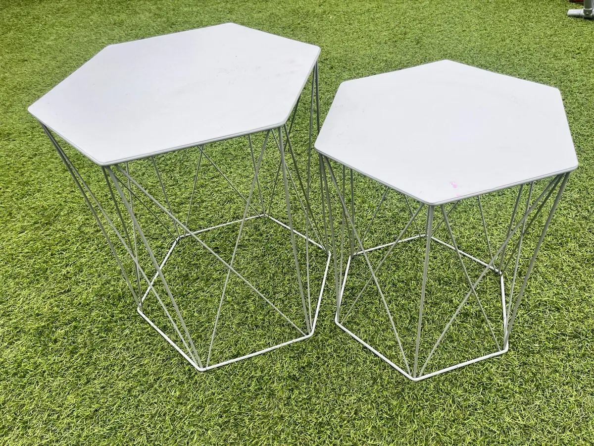Plant Pot Tables - Image 1