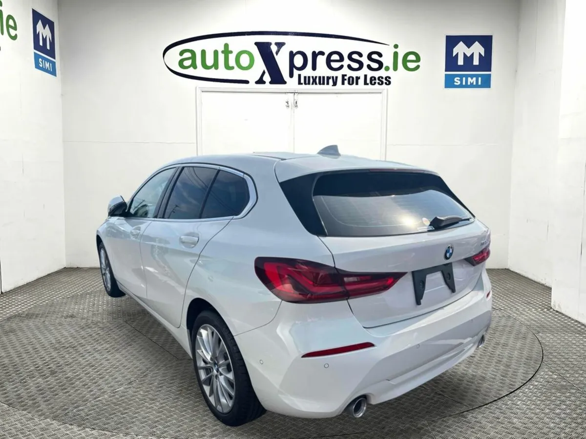 BMW 1-Series 2.0 D Automatic, Reversing camera - Image 3