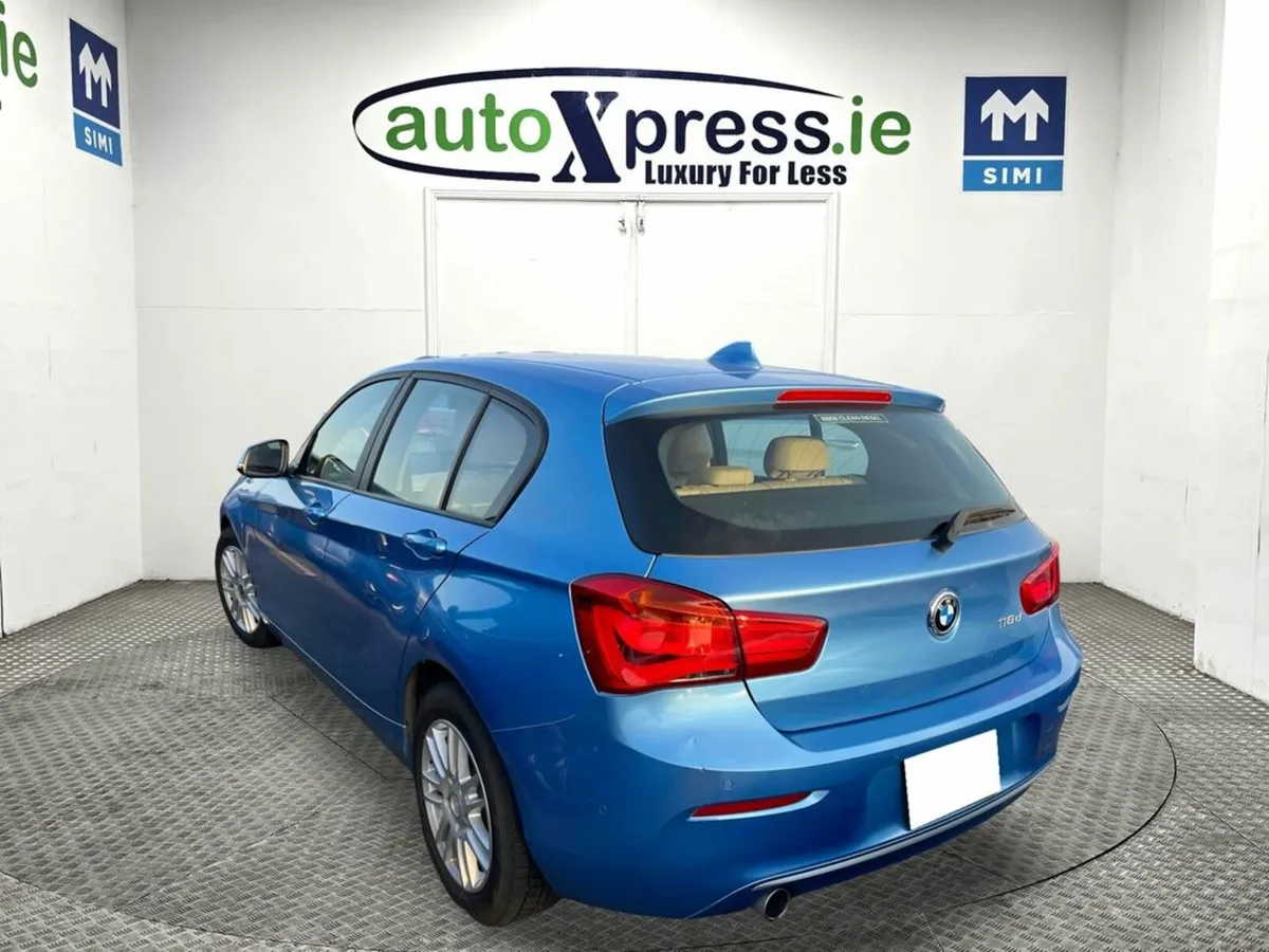 BMW 1-Series 118D Automatic, Reversing camera - Image 3