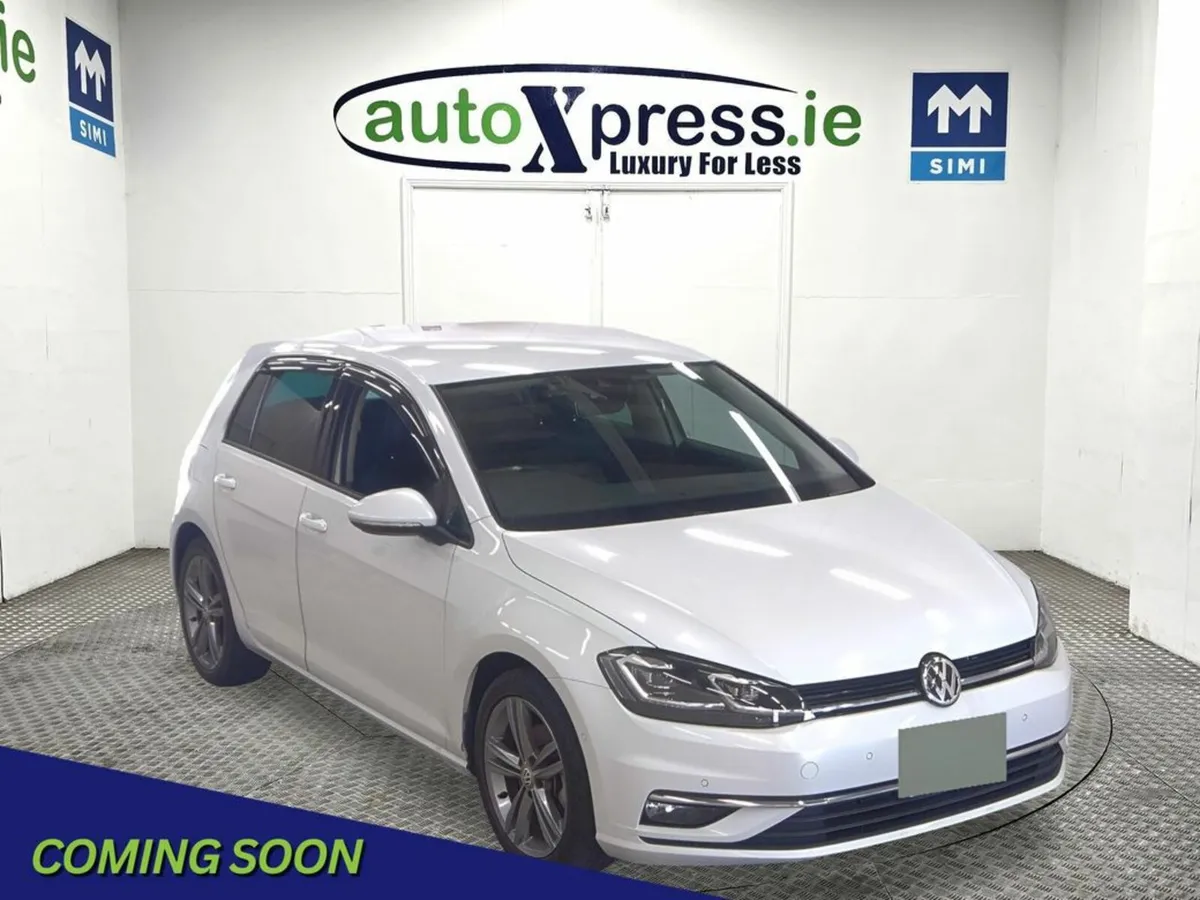 Volkswagen Golf 1.4 TSI Automatic, Reversing camer - Image 1