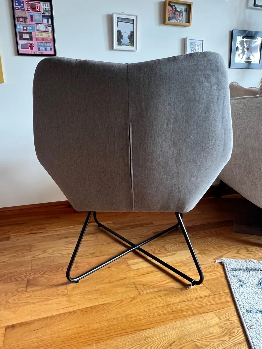 Armchair - Image 3