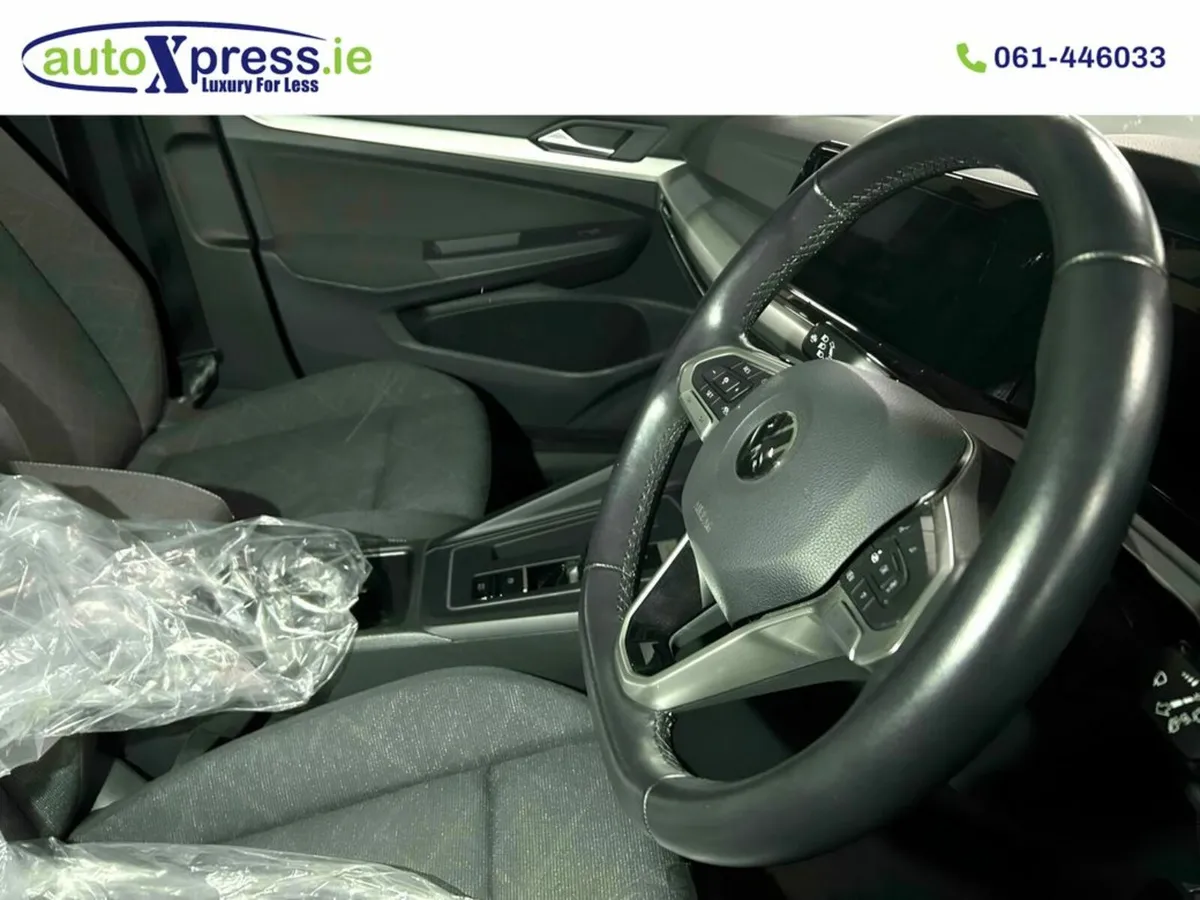 Volkswagen Golf 1.0 ETSI ACTIVE Automatic, Reversi - Image 2