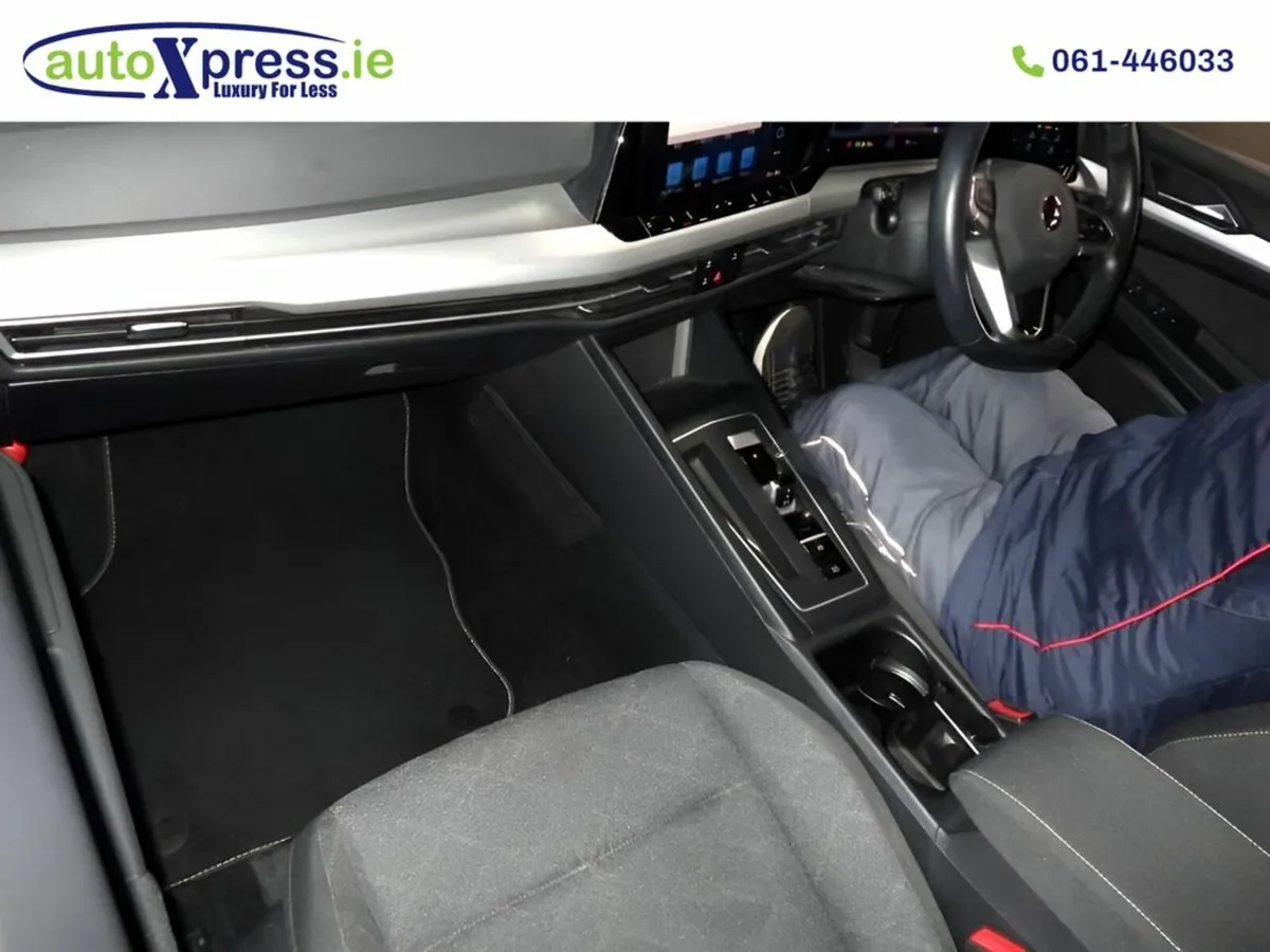 Volkswagen Golf 1.0 ETSI ACTIVE Automatic, Reversi - Image 4