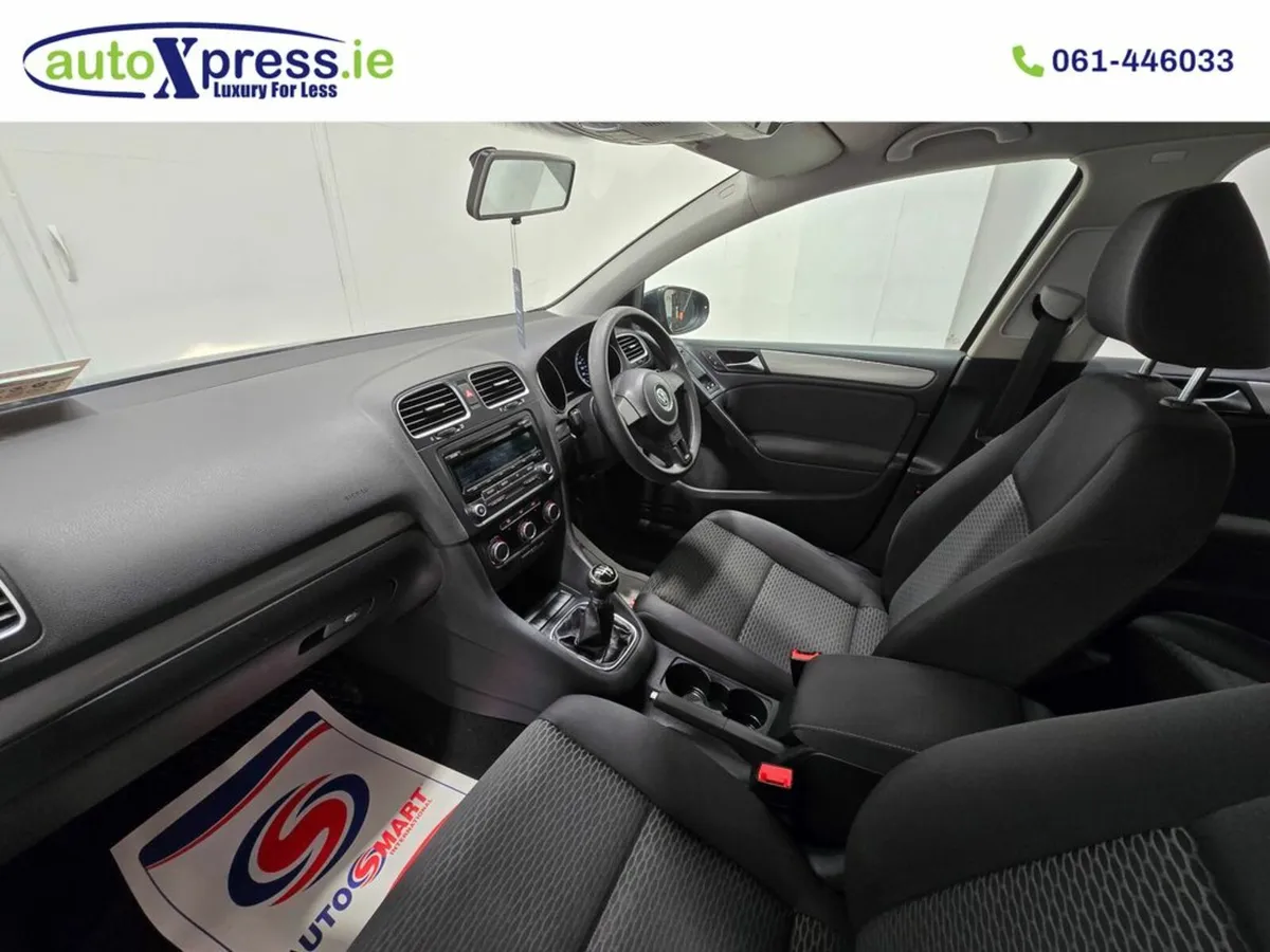 Volkswagen Golf 1.6 TDI S 105PS 5DR - Image 2