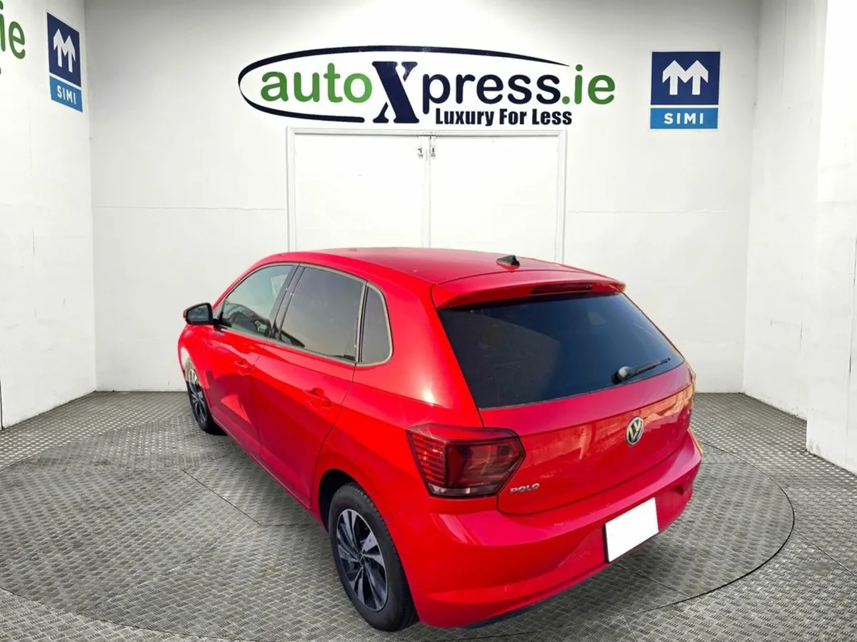 Volkswagen Polo 1.0 TSI Automatic, Reversing camer - Image 3