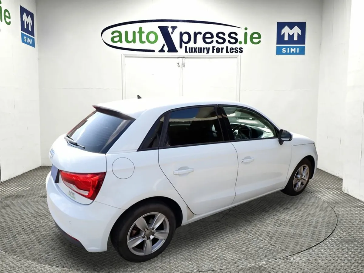 Audi A1 1.0 TFSI Automatic - Image 4