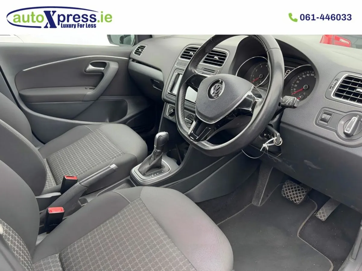 Volkswagen Polo 1.2 TSI 40TH EDITION Automatic - Image 2