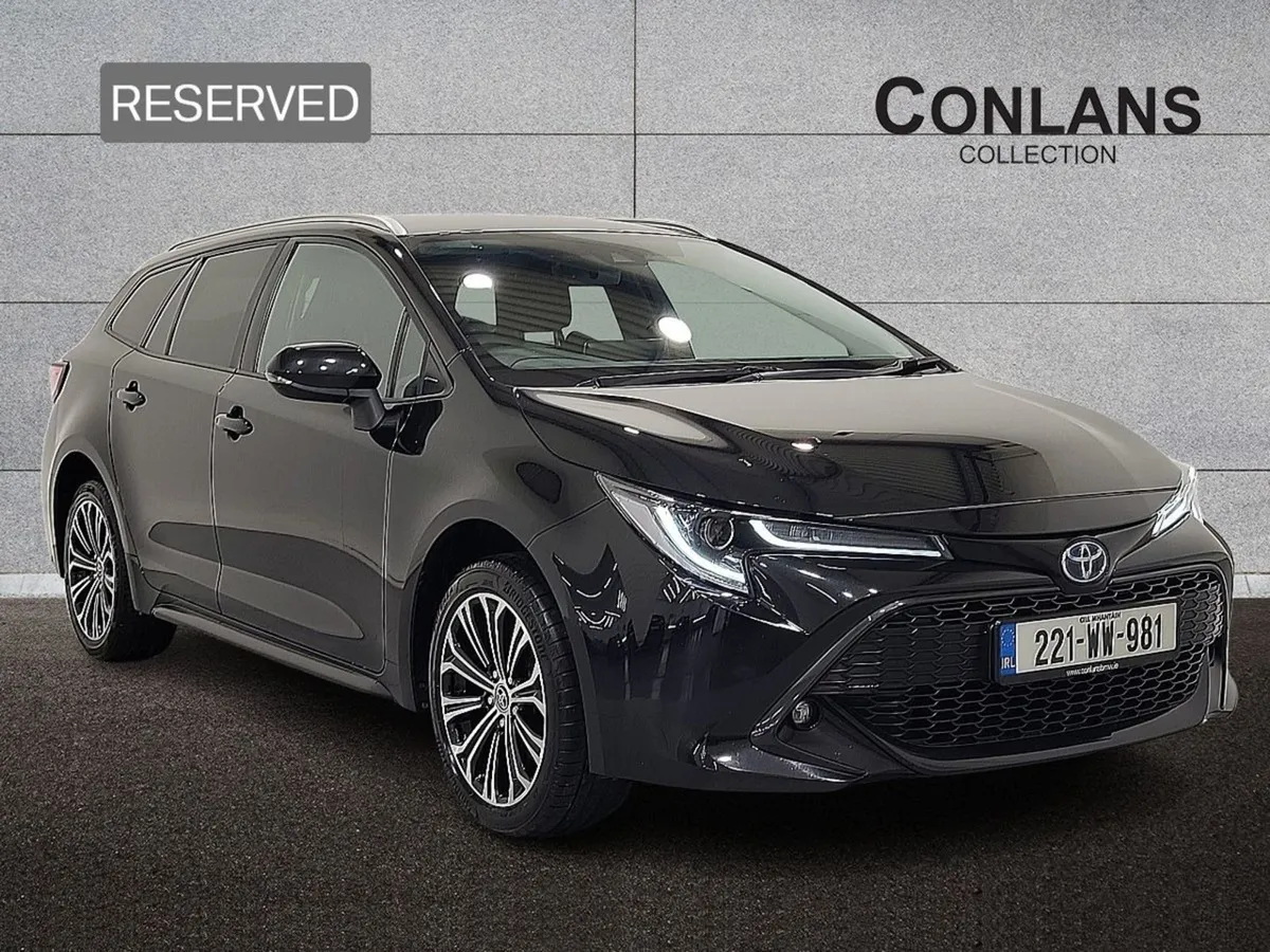 Toyota Corolla 1.8 Hybrid Sol Estate - Image 1