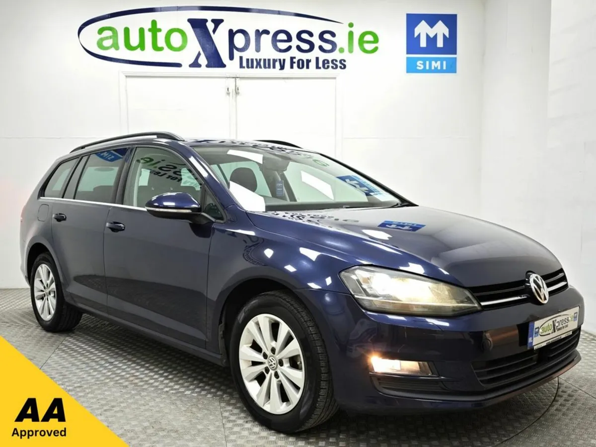 Volkswagen Golf 1.2 TSI Automatic, Reversing camer - Image 1