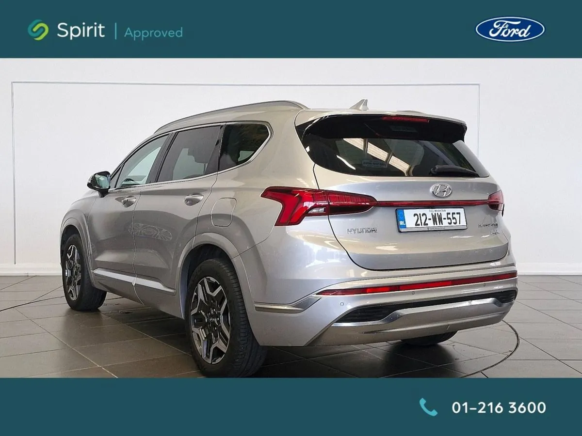 Hyundai Santa Fe 1.6 Phev 4WD Executive Plus Auto - Image 3