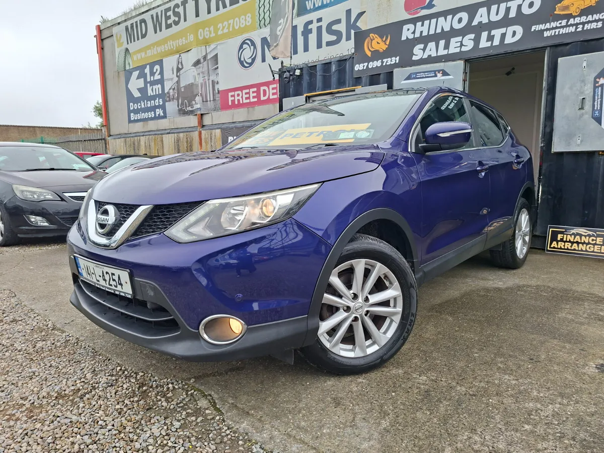 🦏 Nissan Qashqai acenta 1.2.LOW MILES 🦏 - Image 1