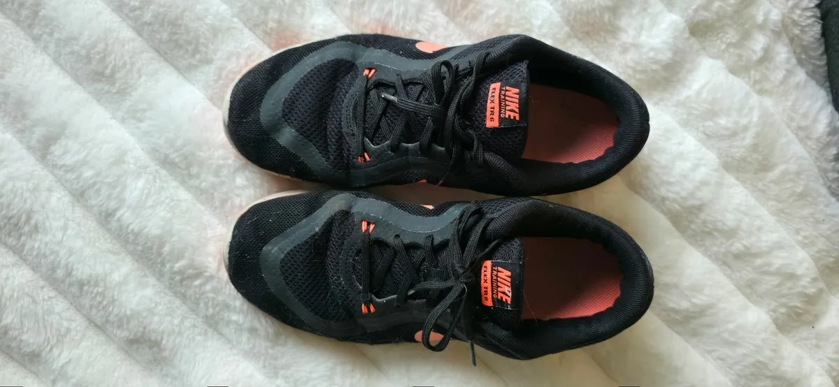 Nike Flex TR6 - size 6 - Image 4