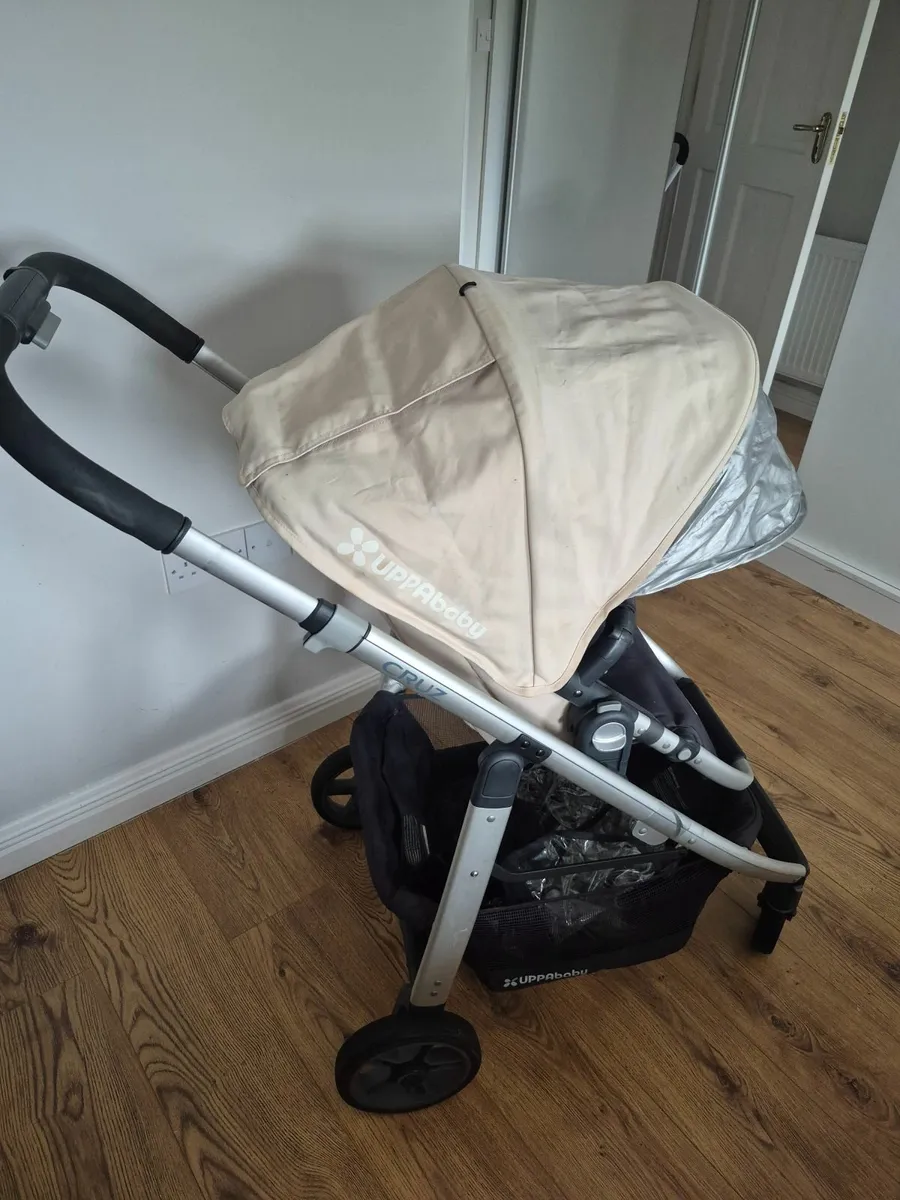 Uppababy cruz