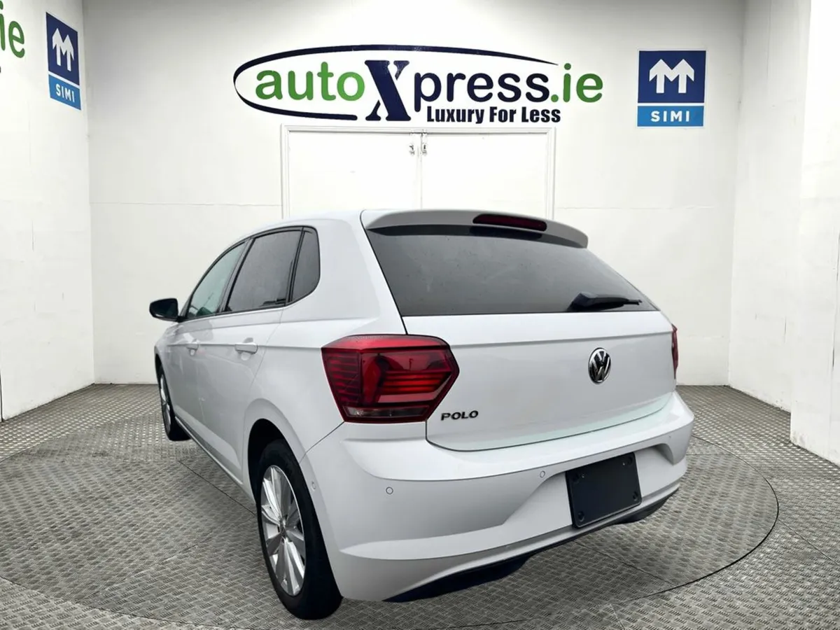 Volkswagen Polo 1.0 TSI HIGH LINE Automatic, Rever - Image 3