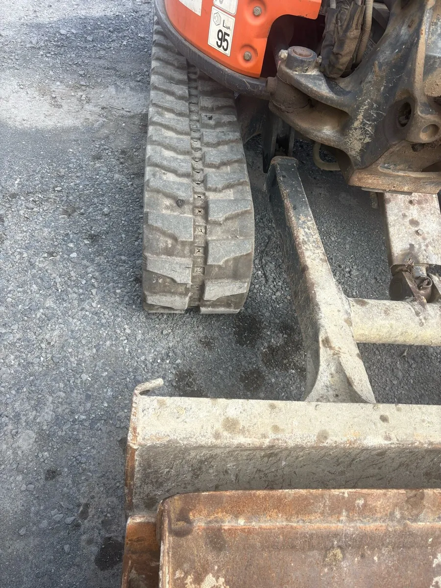 Choice of hitachi 33us - Image 3