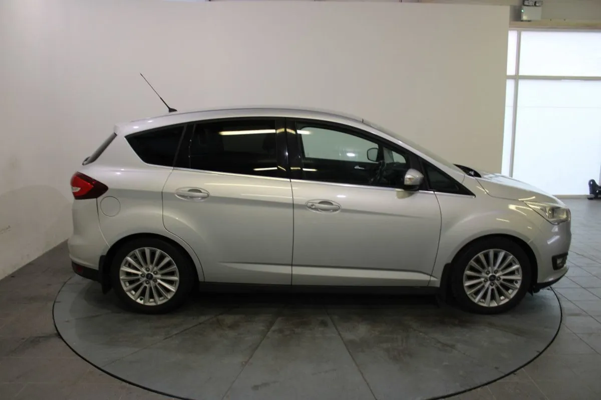 Ford C-MAX 1.5 Tdci 120PS Titanium Compact - Image 3