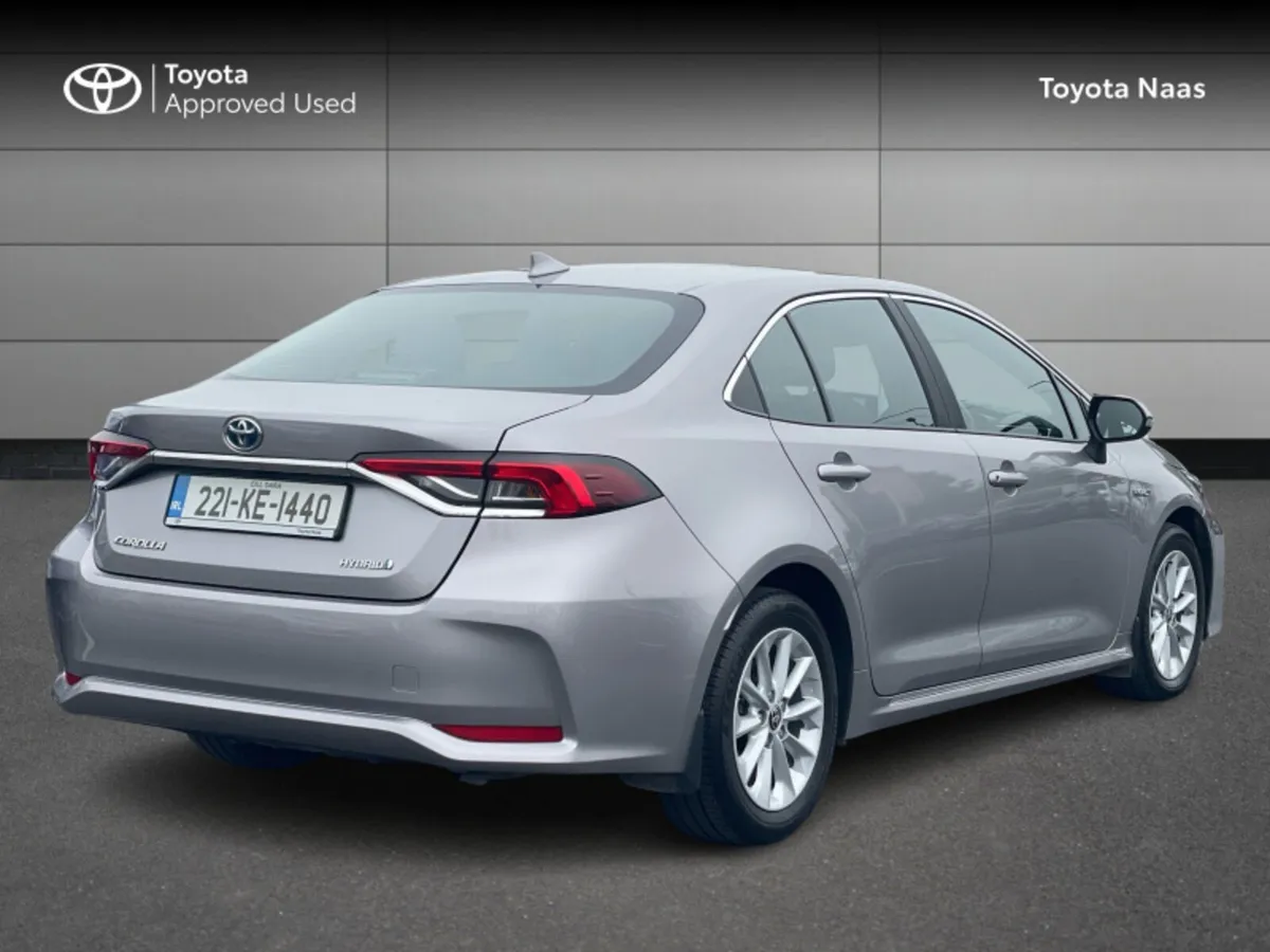 Toyota Corolla COROLLA HYB LUNA SALOON - Image 2