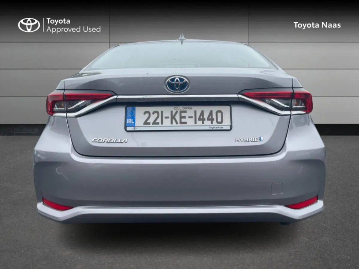 Toyota Corolla COROLLA HYB LUNA SALOON - Image 4