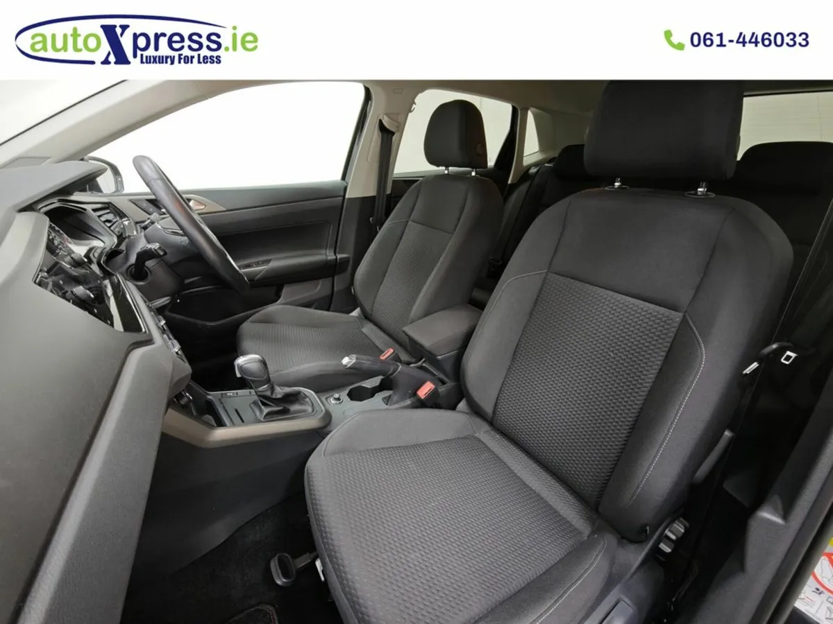 Volkswagen Polo 1.0 TSI Automatic, Reversing camer - Image 4