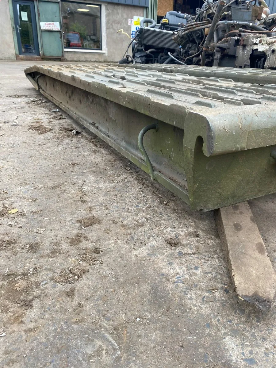 Heavy duty trailer ramps - Image 3