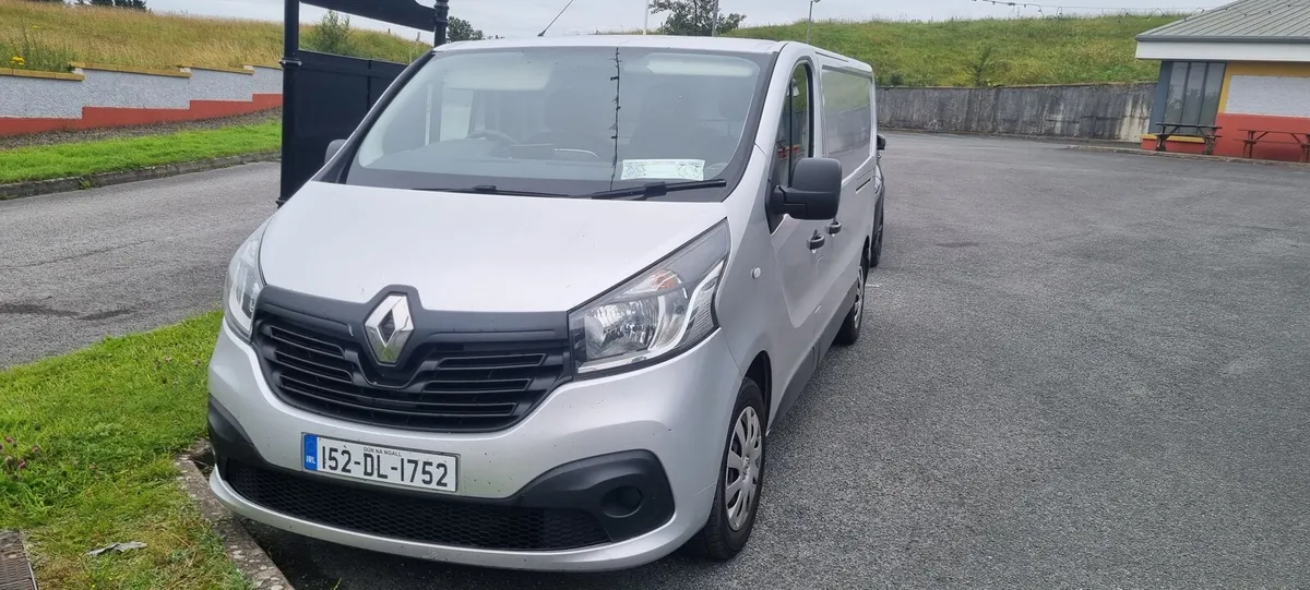 Renault Trafic 2015 - Image 4