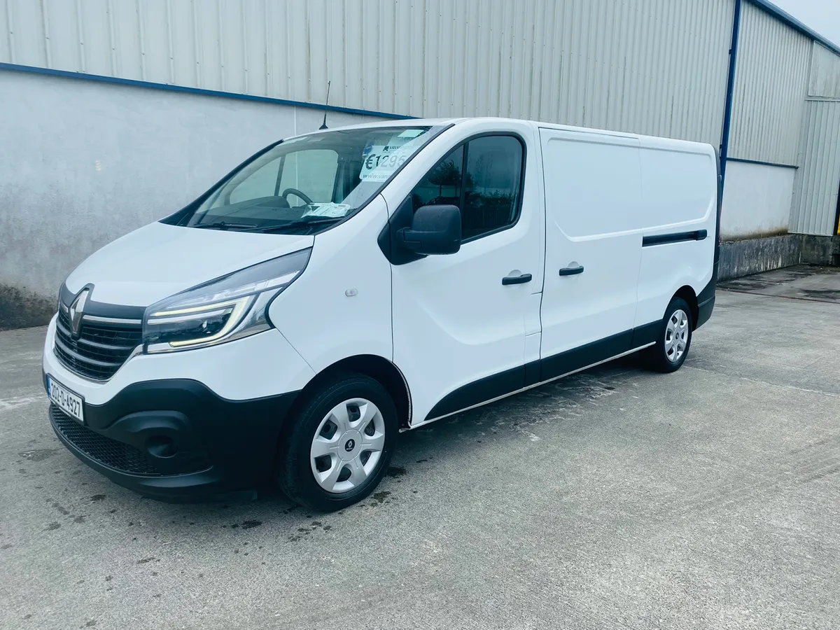 202 Renault Trafic 2.0 120bhp LWB €12,950 + VAT - Image 1