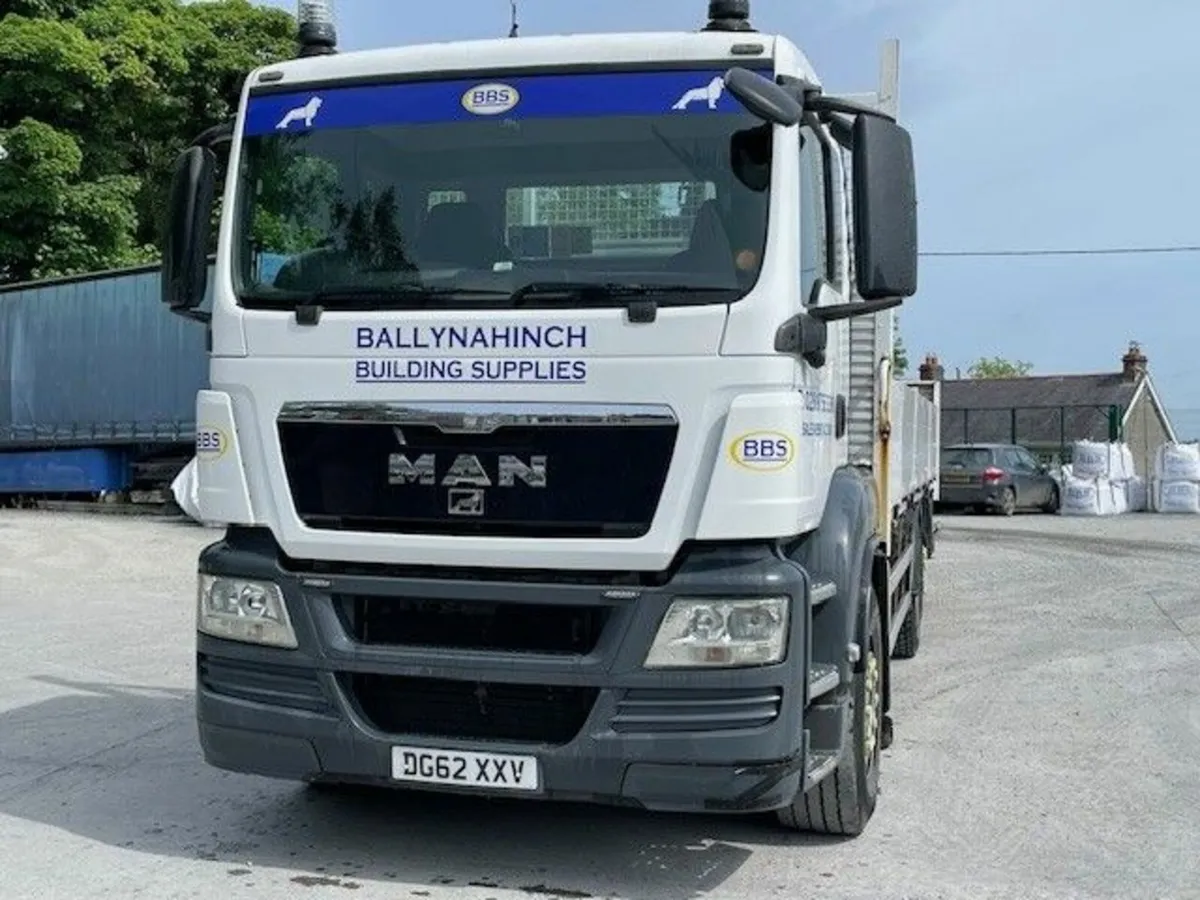 MAN DROPSIDE LORRY 26000KG GROSS 2012 - Image 1