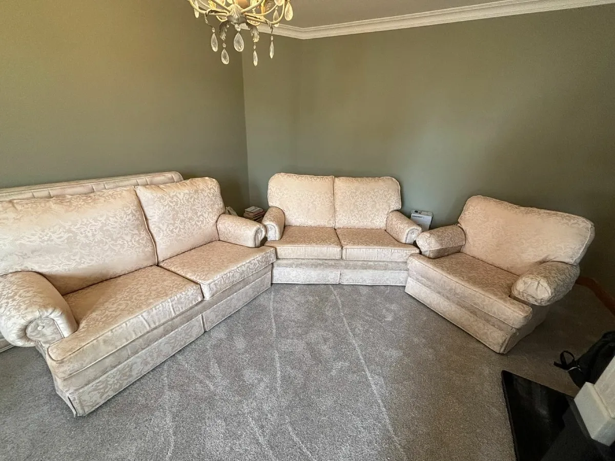 3-piece sofa set - Image 1