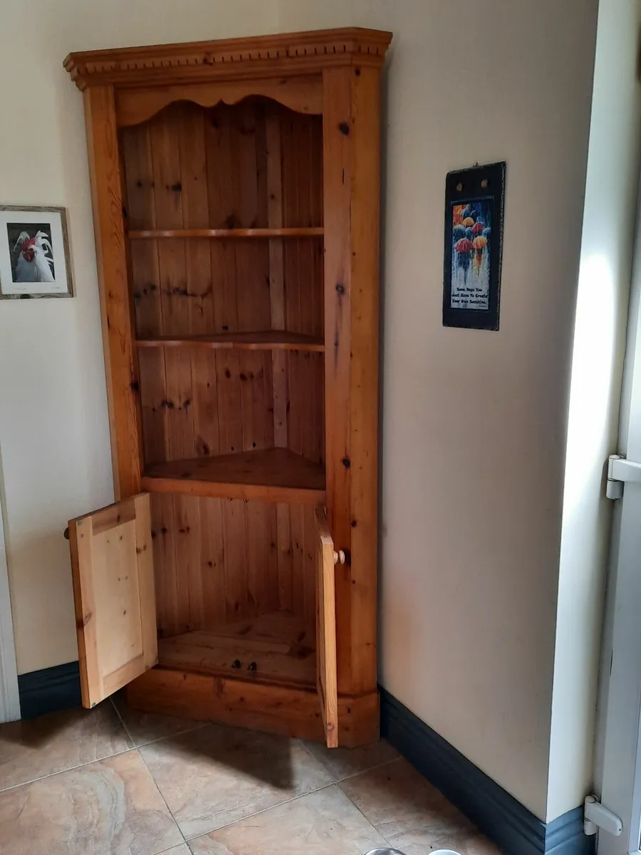 Kitchen dresser - Image 2