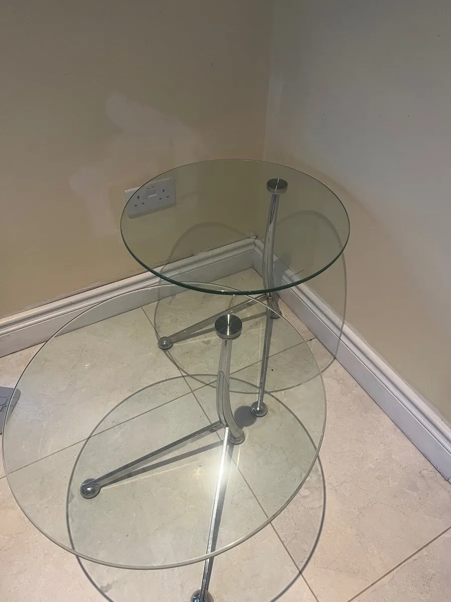Glass side tables - Image 4