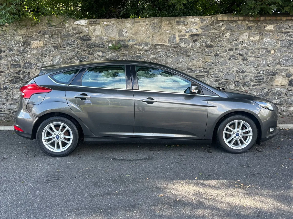 Ford Focus 2017 1.5 TDCI - Image 4